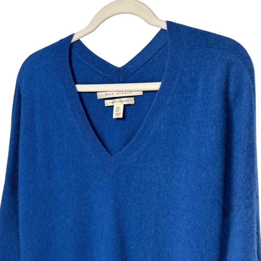 Max Studio Womens Royal Blue 100% 2 Ply Cashmere V-Neck Sweater Size S